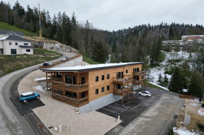 Finn-Est, l’excellence du madrier bois dans la construction de petits collectifs