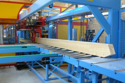 Charpentiers, faites appel à Finn-Est pour tailler vos charpentes