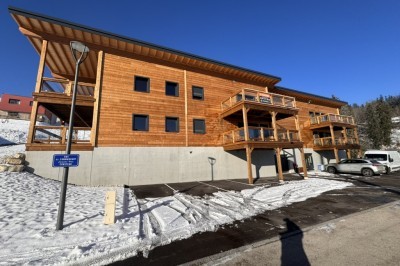 Finn-Est, l’excellence du madrier bois dans la construction de petits collectifs