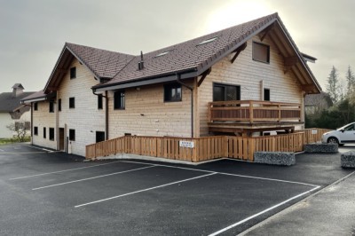 Finn-Est, l’excellence du madrier bois dans la construction de petits collectifs