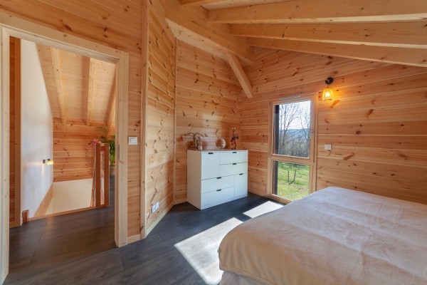 Chalet moderne en bois thermo-chauffé (Montbéliardot)