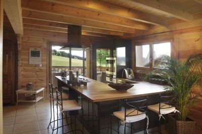Maison bois style traditionnel - Cuisine