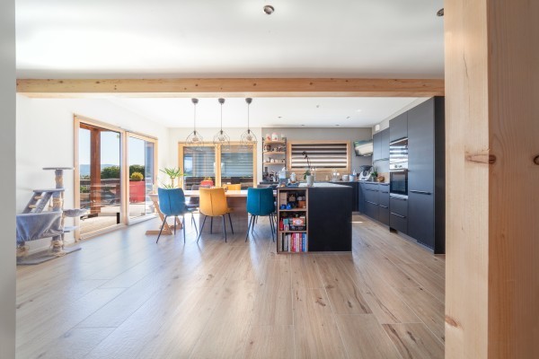 Maison bois contemporaine sur 3 niveaux (Villers-le-Lac)