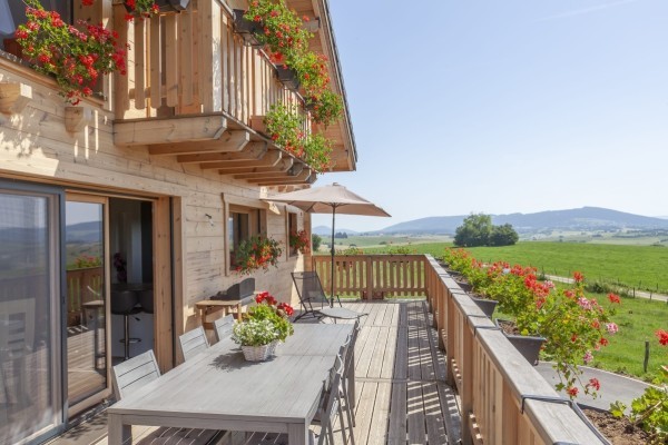 Chalet traditionnel fleuri (Avoudrey)