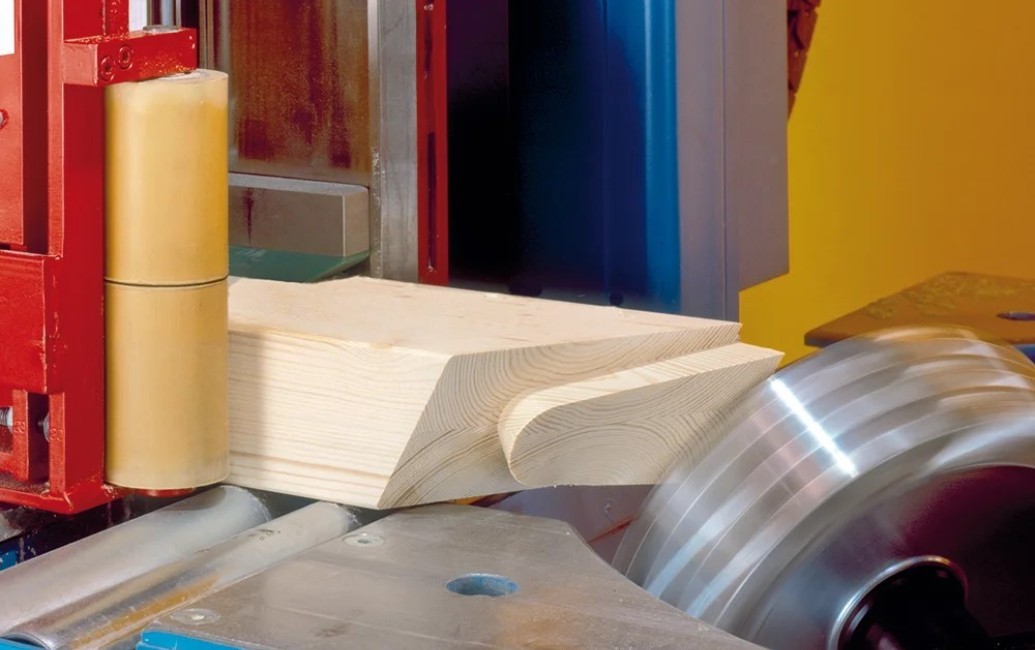 Taillage de charpentes