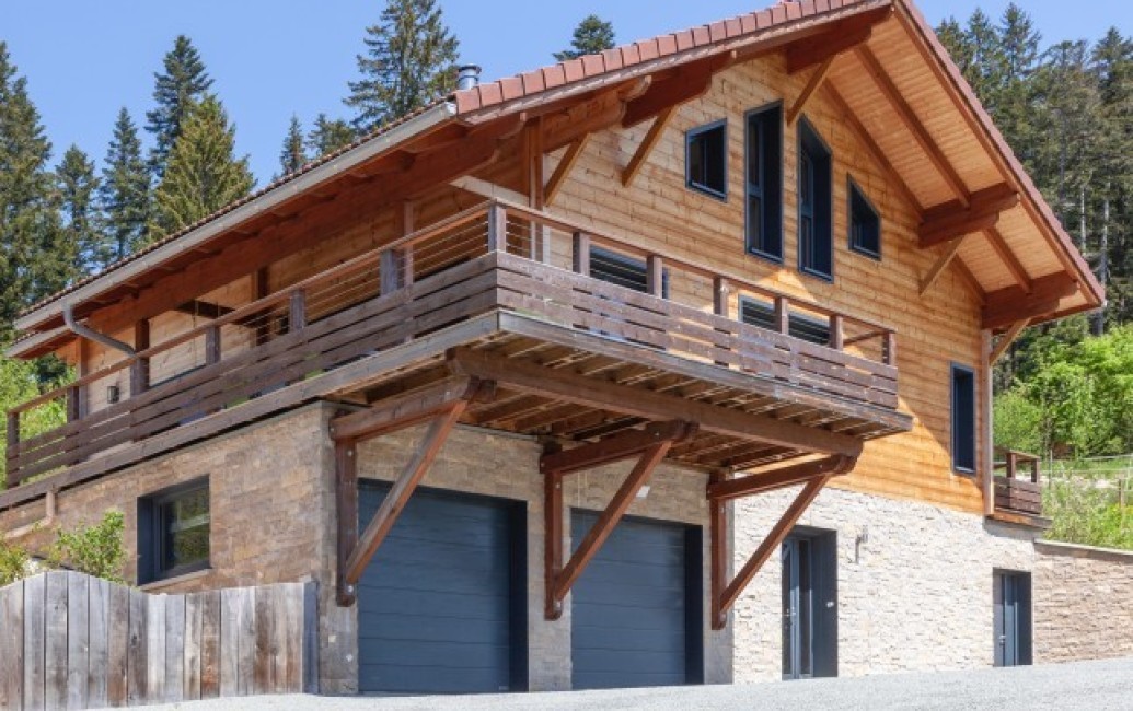 Chalet en madrier : tout savoir sur ce mode de construction