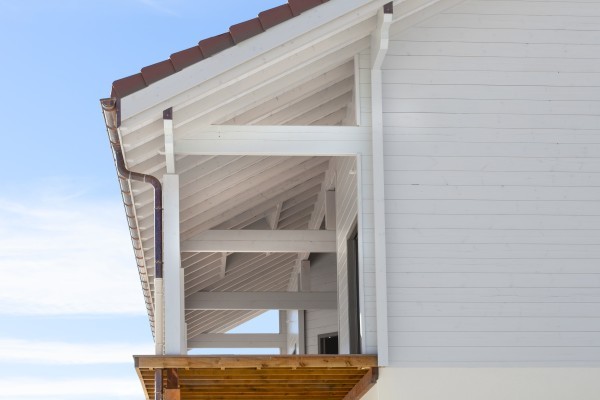 Maison en bois clair sur 3 étages - Les Allies