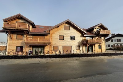 Finn-Est, l’excellence du madrier bois dans la construction de petits collectifs